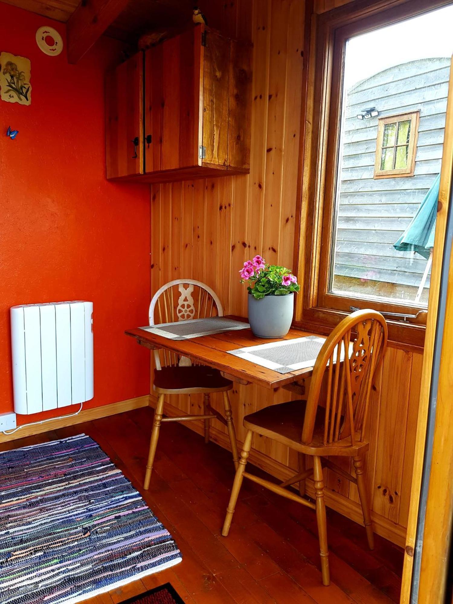 Foxglove Accommodation 크래븐 암즈 외부 사진